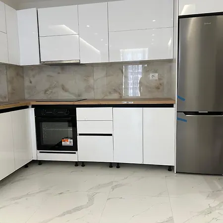 Adan Luxury Apartament *